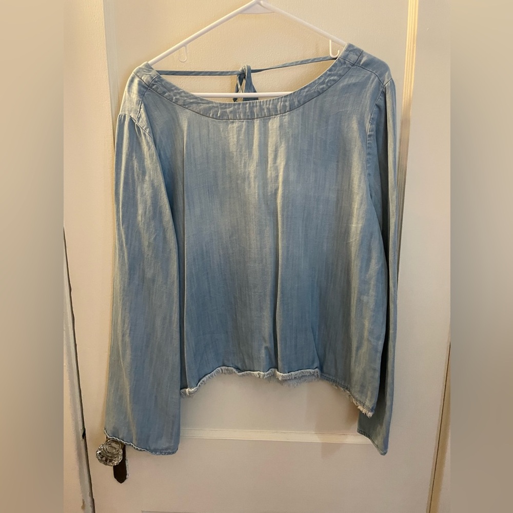 Anthropologie denim top. Size M petite